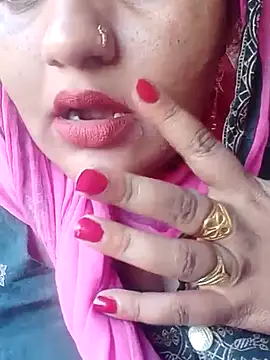 Snapshot of seemi_bhabhi chatting on March 2025 12:12:01 PM seemi bhabhi online show from March 2025 12:12:01 PM