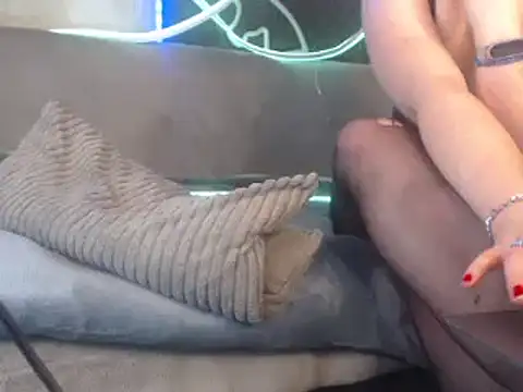 GoddessMonicaNylon online show from December 2024 06:34:01 AM