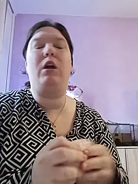 CurvyMilf1992 online show from October 2025 07:31:02 AM