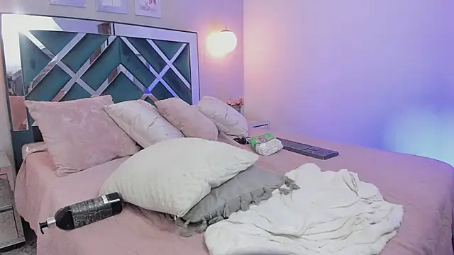 ibella7 online show from February 2025 03:15:01 AM