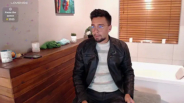 Edward max online show from February 2025 06:13:02 AM