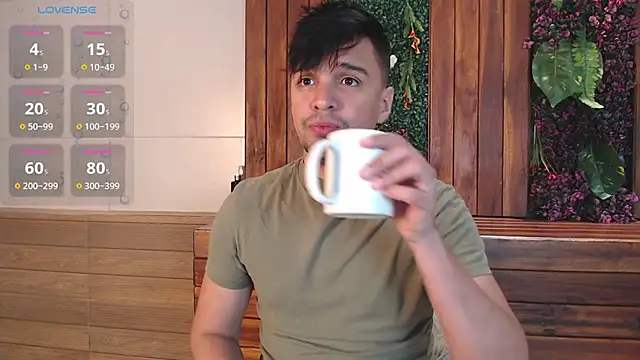 Edward max online show from October 2025 03:42:01 AM