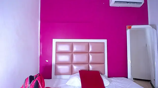 kinky redhead18 online show from January 2025 01:49:01 PM