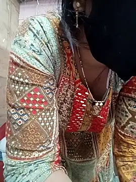 queensenorita online show from October 2025 06:15:02 PM