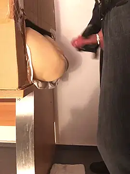 Snapshot of Inseminator69 chatting on March 2025 12:02:02 PM Inseminator69 online show from March 2025 12:02:02 PM