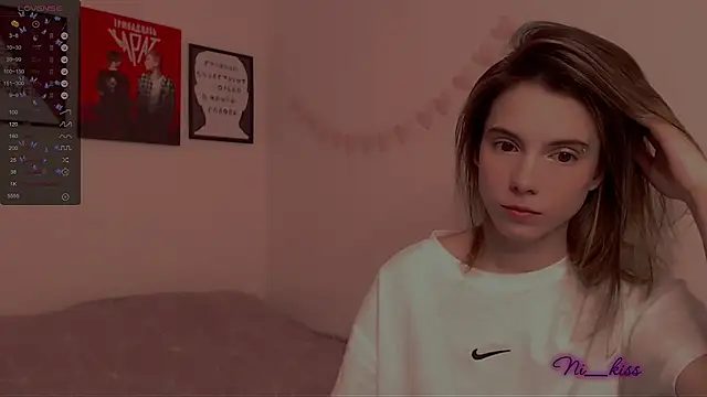 Snapshot of _ni_kiss chatting on February 2025 08:25:02 PM ni kiss online show from February 2025 08:25:02 PM