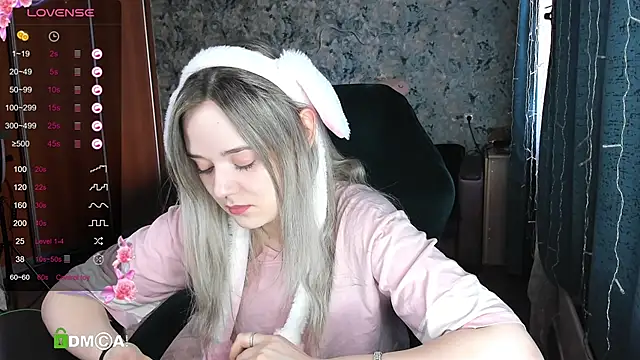 Your small bunny online show from March 2025 04:10:01 AM