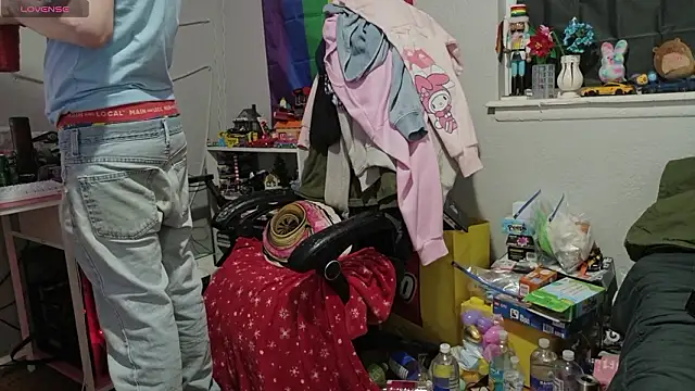 tallnerdyguy online show from March 2026 03:28:02 AM