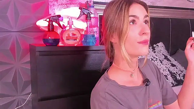 LaurynCopper online show from July 2026 05:36:01 AM