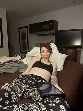 ivylee31 online show from January 2025 06:56:02 AM