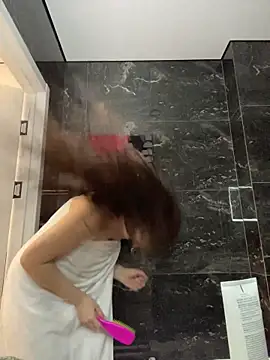 CurlyLara online show from November 2025 07:24:01 PM