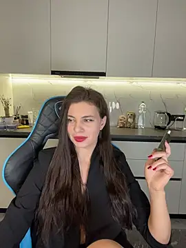 CurlyLara online show from February 2026 06:29:02 PM