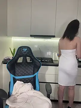 CurlyLara online show from April 2026 05:51:02 AM