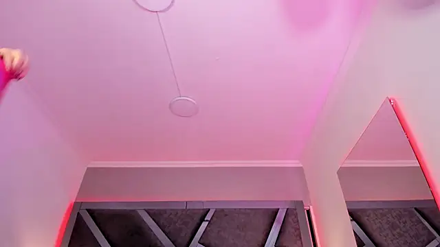 AmberiniHoffman online show from March 2025 12:07:02 PM