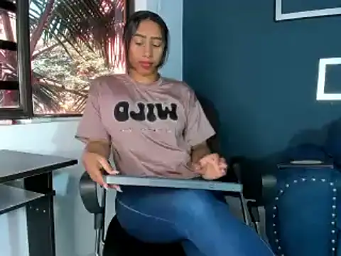 Brunettesexy0 online show from January 2025 06:45:02 PM