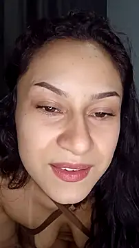 yummi  priv online show from January 2025 02:24:02 AM