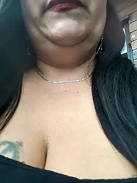 Snapshot of sara_pineros chatting on March 2025 04:53:01 PM sara pineros online show from March 2025 04:53:01 PM