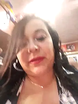 Snapshot of sara_pineros chatting on September 2025 06:31:02 PM sara pineros online show from September 2025 06:31:02 PM