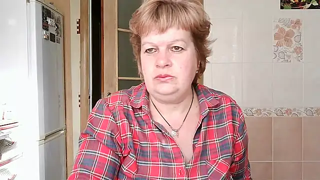 Snapshot of Ettie_Tonia chatting on March 2025 01:17:01 PM Ettie Tonia online show from March 2025 01:17:01 PM