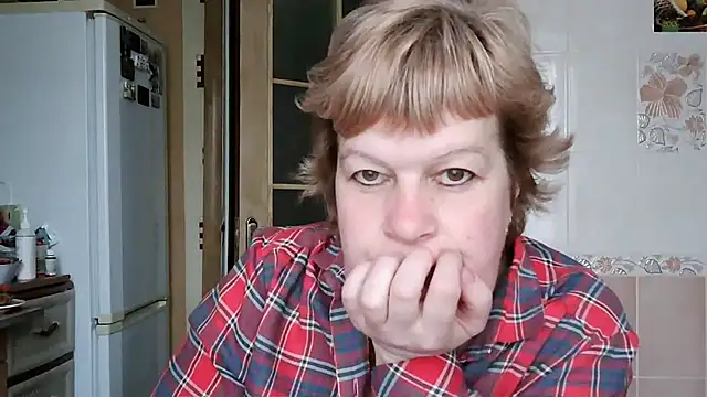 Snapshot of Ettie_Tonia chatting on March 2025 05:54:01 AM Ettie Tonia online show from March 2025 05:54:01 AM