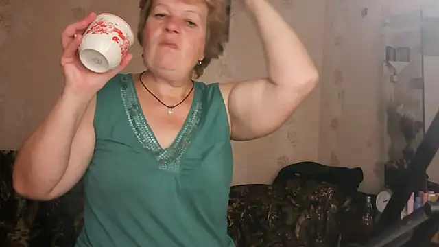 Snapshot of Ettie_Tonia chatting on October 2025 11:09:01 AM Ettie Tonia online show from October 2025 11:09:01 AM