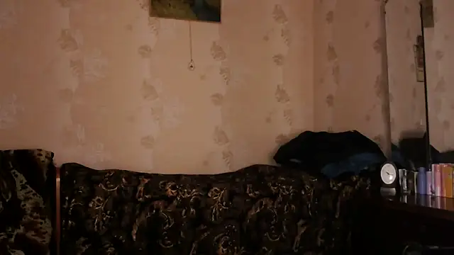 Snapshot of Ettie_Tonia chatting on November 2025 08:18:01 AM Ettie Tonia online show from November 2025 08:18:01 AM