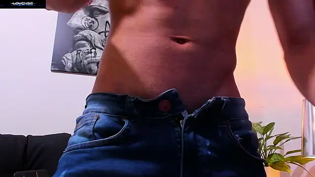 CruzVega online show from October 2025 08:32:01 PM