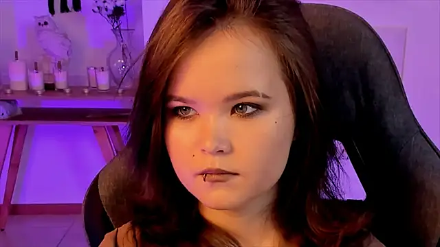 Elainebeness online show from January 2025 11:00:02 PM