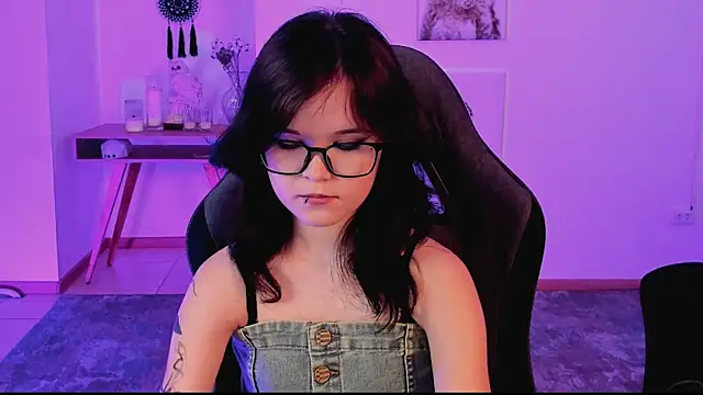 Elainebeness online show from March 2025 01:56:02 AM