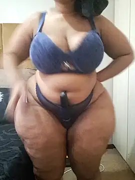 Snapshot of thicktash chatting on May 2026 02:45:01 PM thicktash online show from May 2026 02:45:01 PM