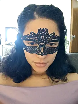 salomea r online show from January 2026 12:51:02 PM