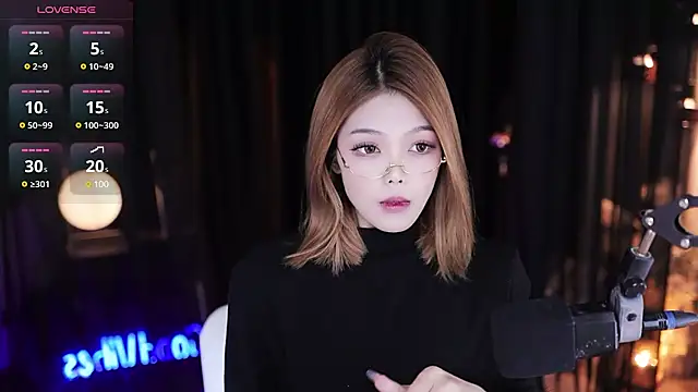 LucyKI online show from January 2025 02:13:01 PM