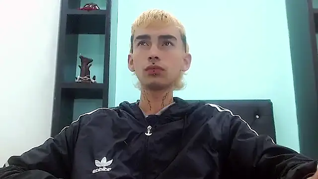 ttimy x boy online show from April 2026 10:44:02 PM