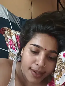 Snapshot of Sweet-Rani chatting on June 2026 06:13:02 PM Sweet-Rani online show from June 2026 06:13:02 PM