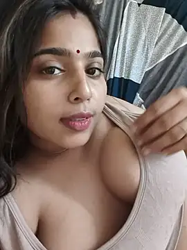 Snapshot of Sweet-Rani chatting on June 2026 04:31:01 PM Sweet-Rani online show from June 2026 04:31:01 PM