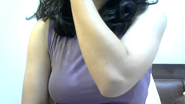 Snapshot of phuljhadi chatting on March 2025 10:44:02 AM phuljhadi online show from March 2025 10:44:02 AM