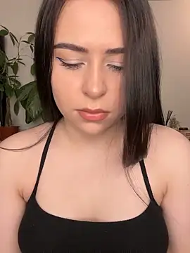 SweetCandyy online show from June 2026 08:23:01 PM