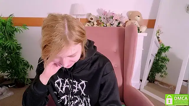 MirraBellanta online show from January 2026 11:41:02 PM