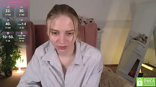 Snapshot of MirraBellanta chatting on April 2026 12:24:01 AM MirraBellanta online show from April 2026 12:24:01 AM