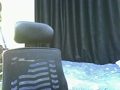 Horny-slut  online show from October 2025 03:55:02 PM