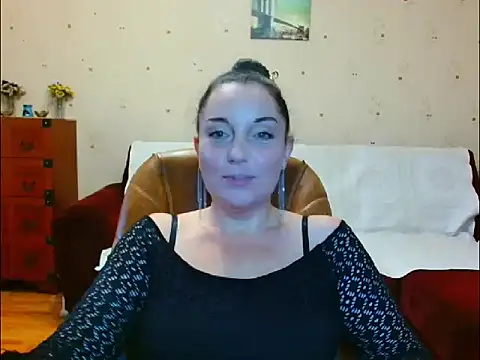 Alice3694 online show from November 2025 08:28:01 AM