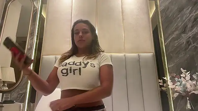 Dif-tjejen online show from February 2026 08:02:02 PM