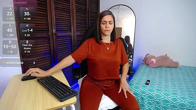 karoll marquez online show from February 2025 10:34:01 PM