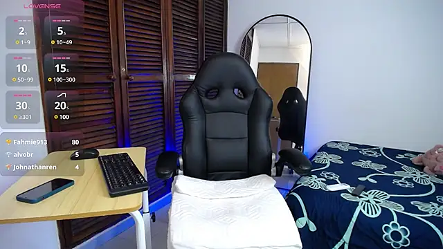 karoll marquez online show from March 2025 01:00:02 AM