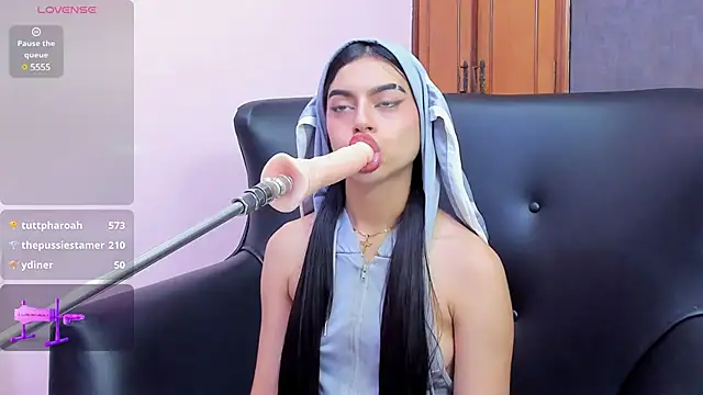 isabella santos1 online show from February 2025 12:04:02 PM