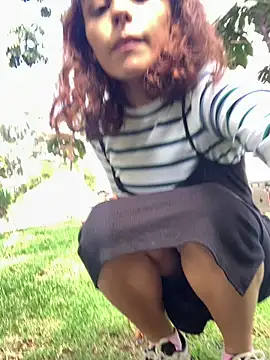 Snapshot of Katee_Jones chatting on January 2025 08:14:02 PM Katee Jones online show from January 2025 08:14:02 PM