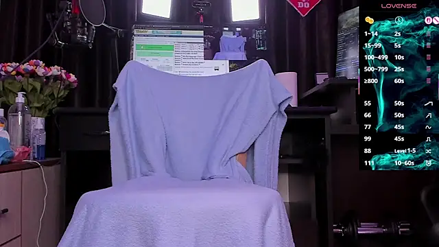 Raissa sky26 online show from September 2025 02:36:02 AM