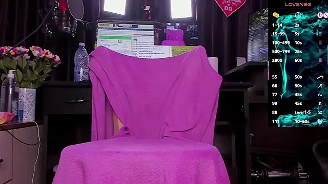 Raissa sky26 online show from October 2025 02:42:01 AM