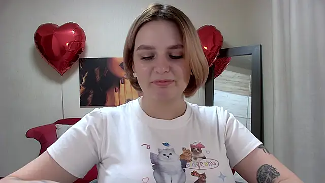 DianeMills online show from February 2025 07:58:02 PM