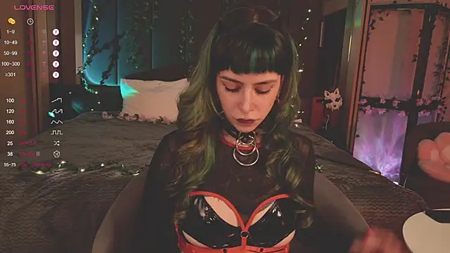 MichaellaMoon online show from February 2025 02:24:02 PM